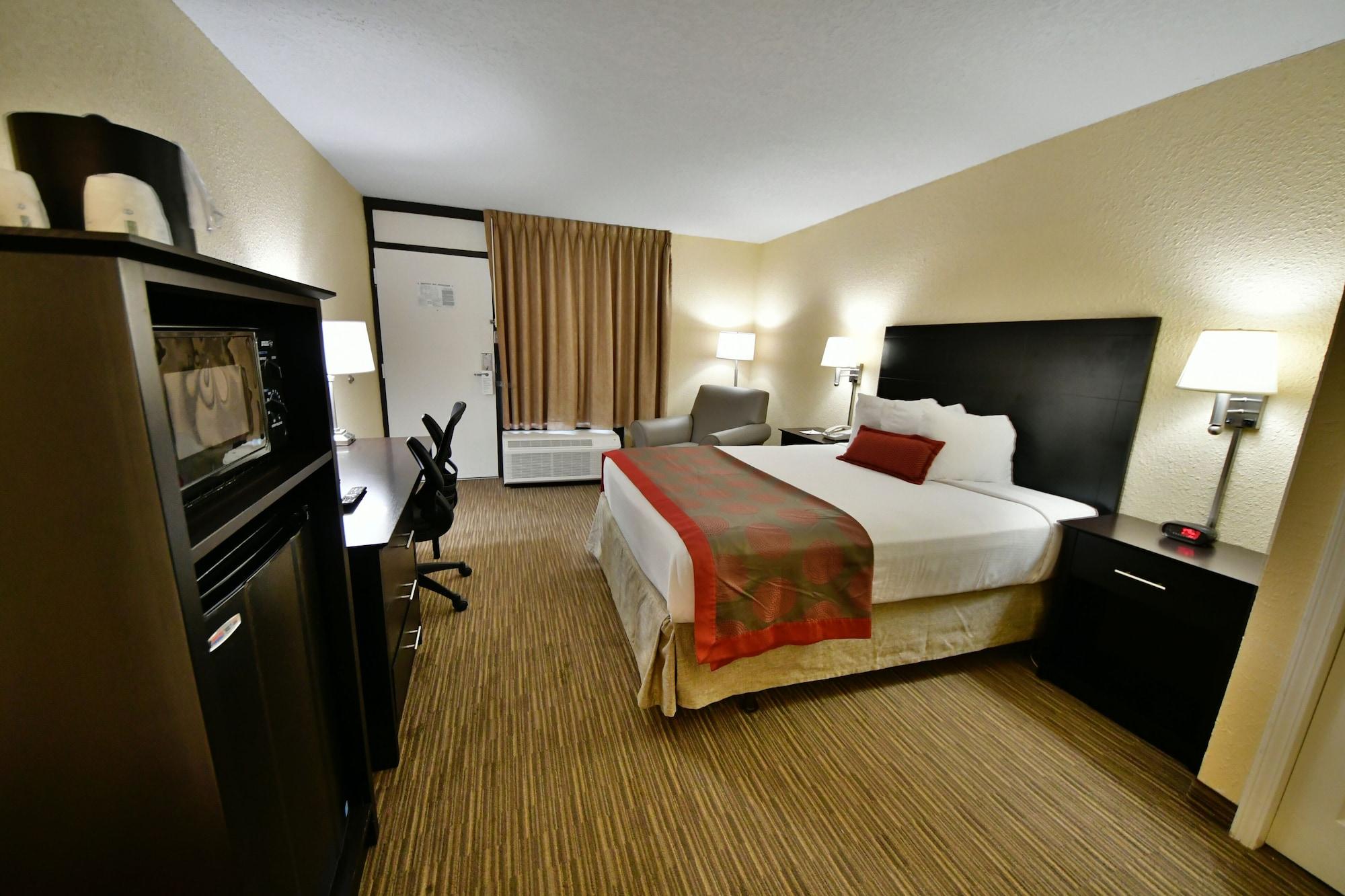 รามาดา โฮเต็ล แอนด์ คอนเฟอเรนซ์ เซ็นเตอร์ บาย วินด์แฮม แจ็คสันวิลล์ Hotel แจ็กสันวิลล์ ภายนอก รูปภาพ