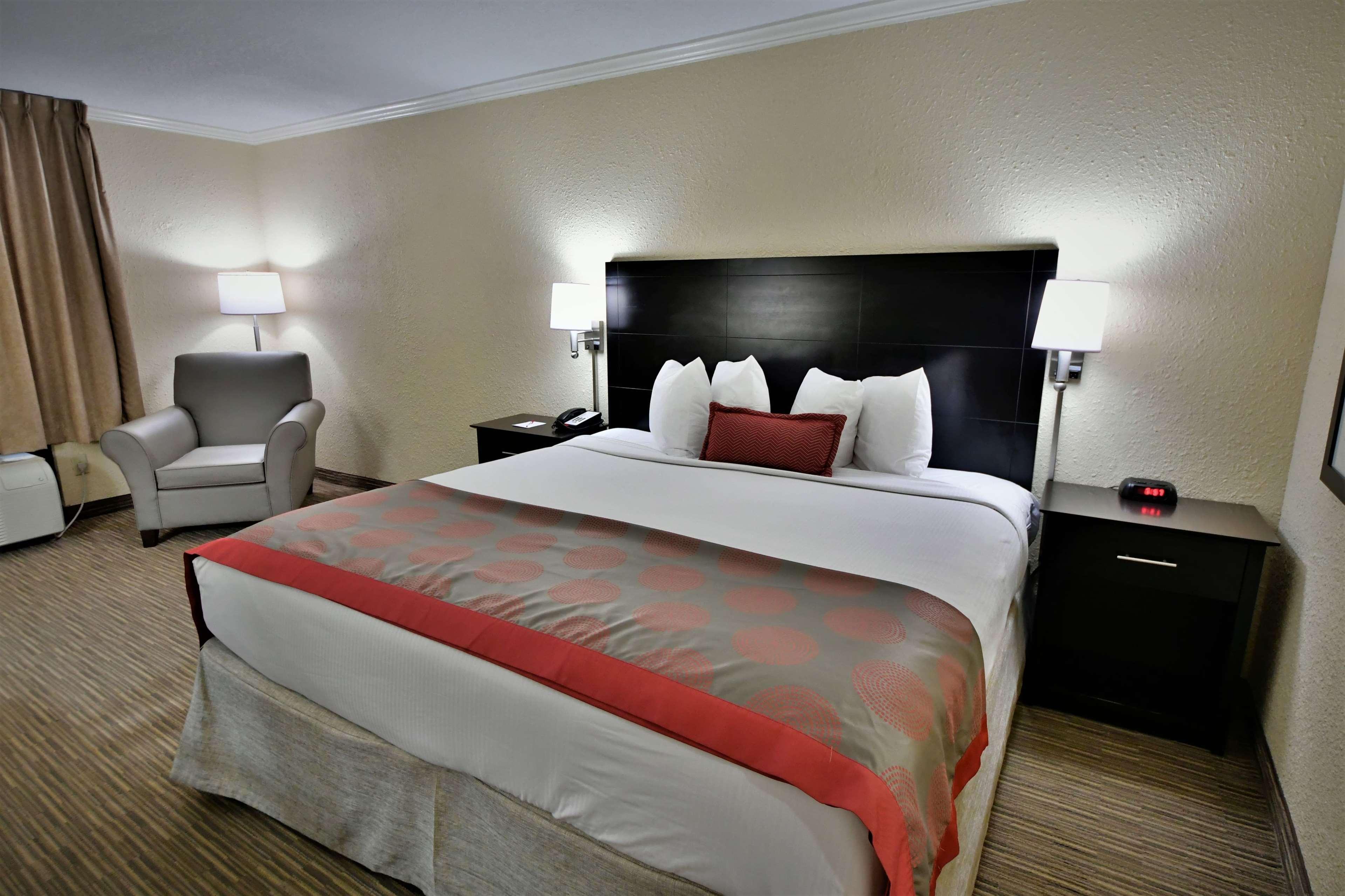 รามาดา โฮเต็ล แอนด์ คอนเฟอเรนซ์ เซ็นเตอร์ บาย วินด์แฮม แจ็คสันวิลล์ Hotel แจ็กสันวิลล์ ห้อง รูปภาพ